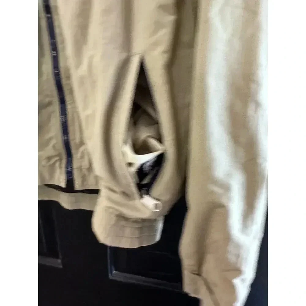The North Face Beige Windbreaker Jacket Size Medium